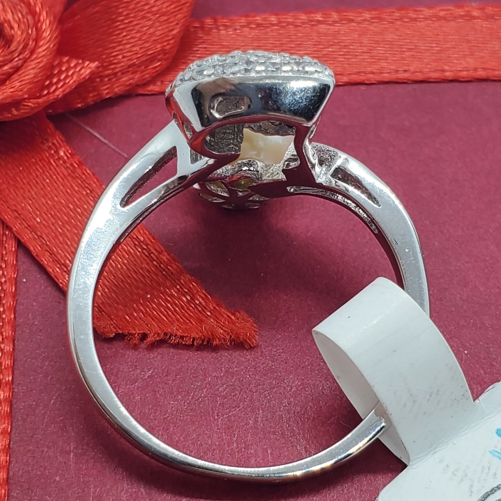 Sterling Silver 925 Rhodium Plated Pearl and CZ Heart and Flower Leaf Ring - Picture 7 of 10